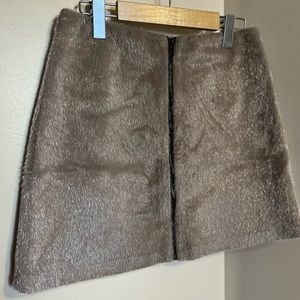 TOPSHOP Faux fur mini skirt w front zipper